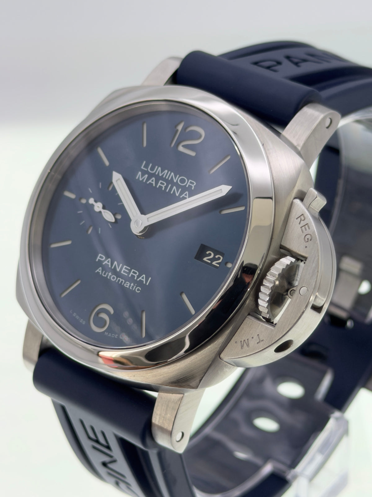 2020 Panerai Luminor Marina 42mm Blue Dial on Blue Rubber Strap PAM01393 ~ B&P