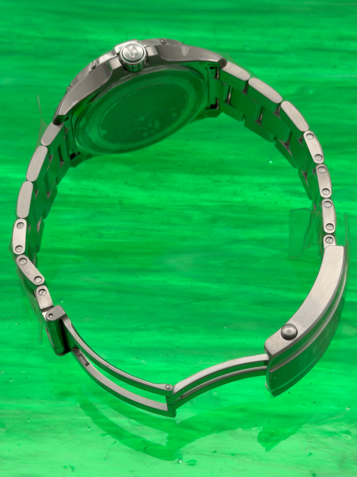 UNWORN 2023 Breitling Avenger 42mm Green Dial Stainless Steel Bracelet A17328101L1A1 - Complete Set - WARRANTY