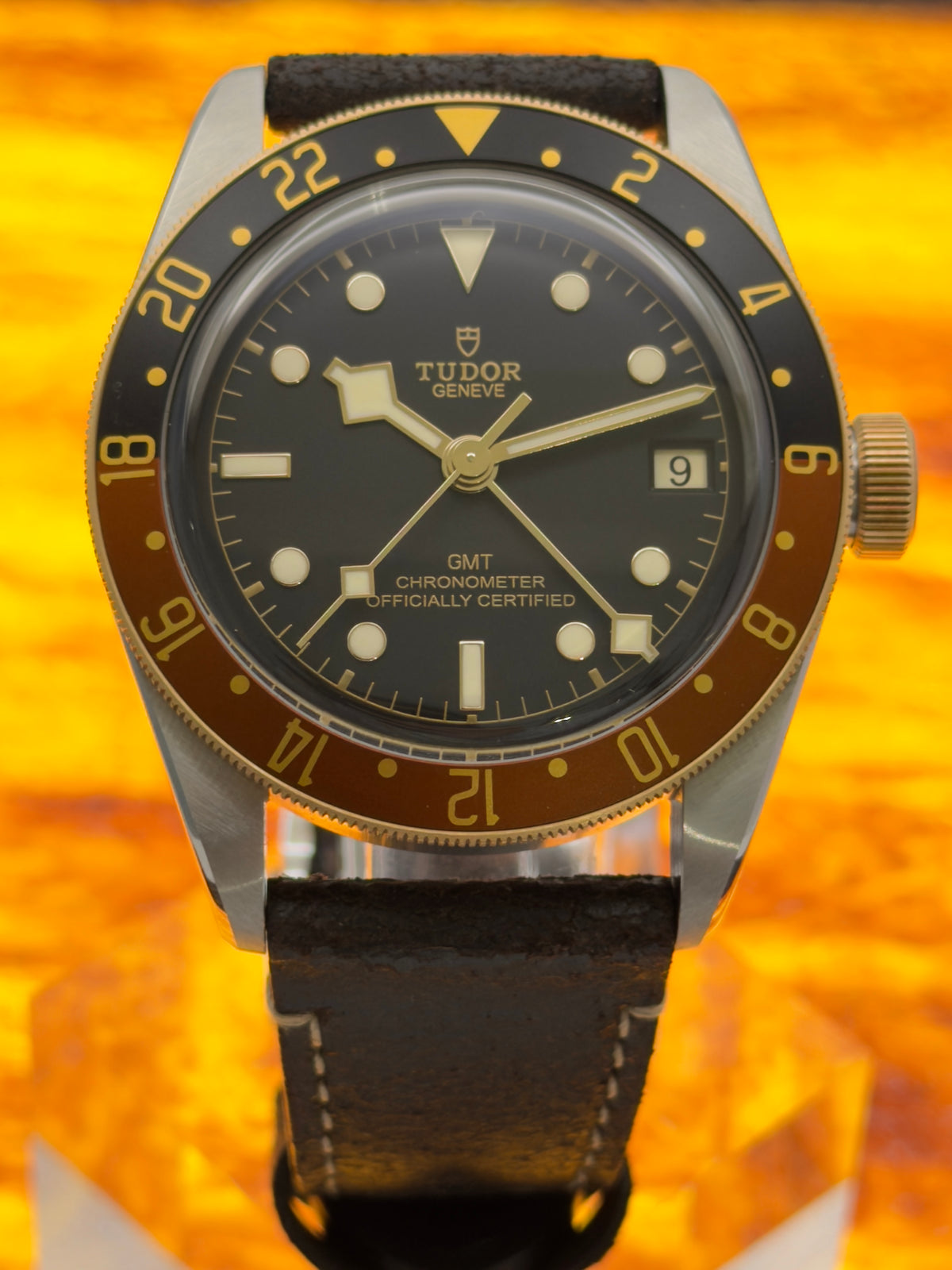 2023 Tudor Black Bay GMT S&G 2-Tone 41mm "Root Beer" w/ Leather band & Deploy Clasp M79833MN -Complete Set