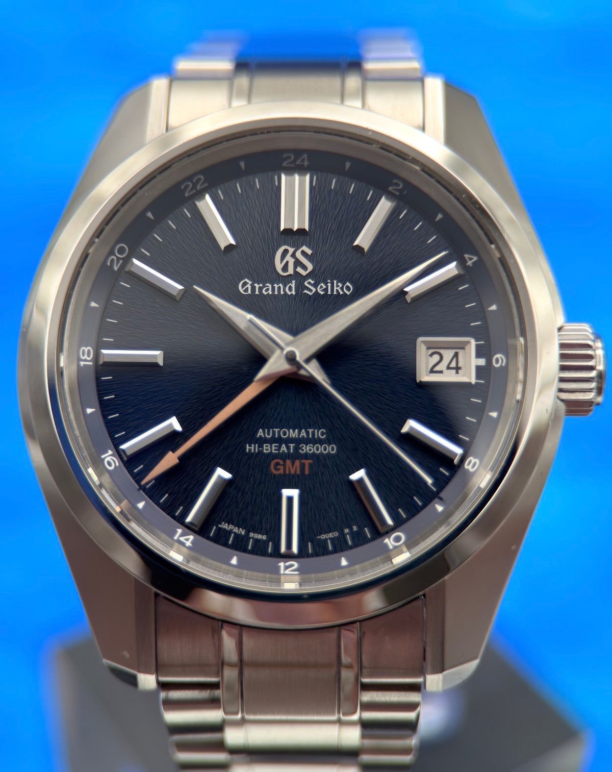 2022 Grand Seiko SBGJ235 Hi-Beat 36000 GMT 40mm “Mt. Iwate” Blue Dial on Bracelet Limited Edition Complete Set