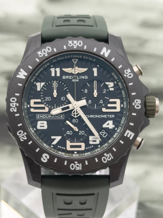 UNWORN 2026 Breitling Professional Endurance Pro 44mm Black Dial Army Green Rubber strap X82310 ~ Complete Set ~ WARRANTY