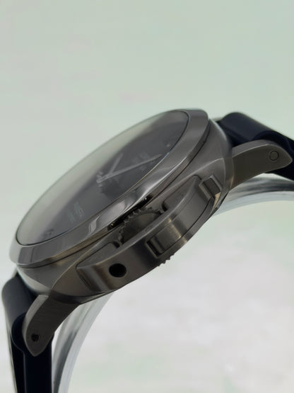 2020 Panerai Luminor Marina 42mm Blue Dial on Blue Rubber Strap PAM01393 ~ B&P